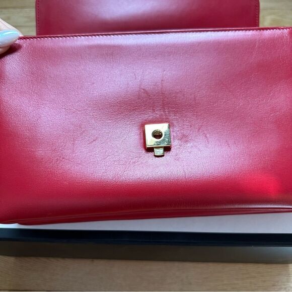 Gucci Med Rajah Red Shoulder Bags - Picture 7 of 16